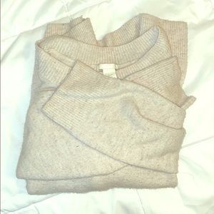 H & M Sweater